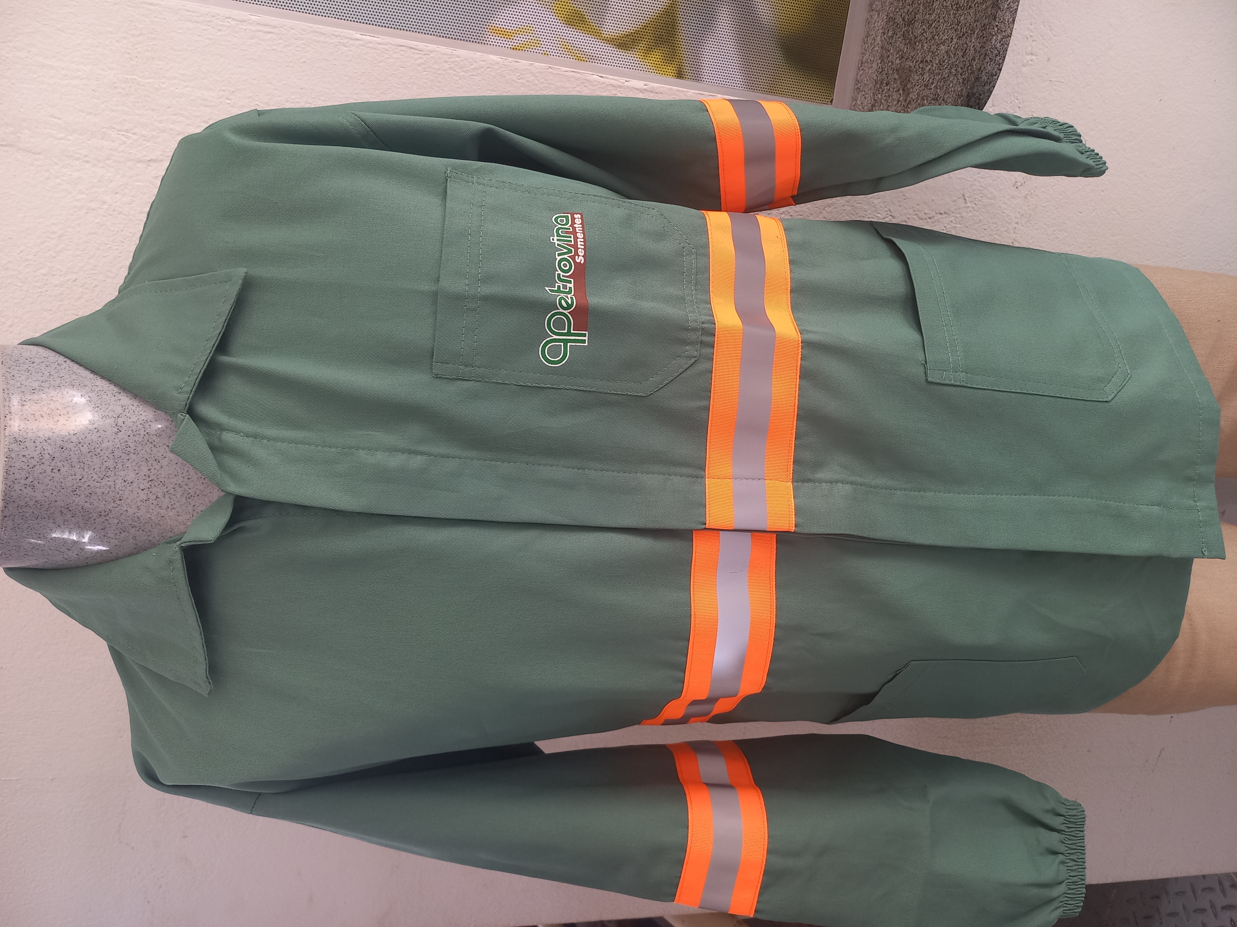 Item Uniformes